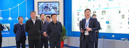 湖南省副省長陳飛一行蒞臨威勝電氣考察調研 湖南省副省長陳飛一行蒞臨威勝電氣考察調研