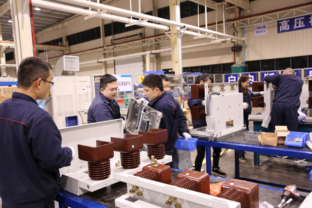 凌晨3點,威勝電氣車間燈火通明,究竟發生了什么? 凌晨3點,威勝電氣車間燈火通明,究竟發生了什么?